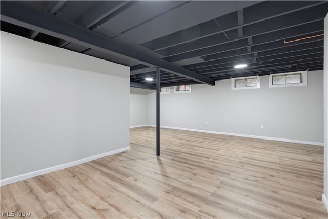 4796 Lindsey Lane, Richmond Heights, OH 44143