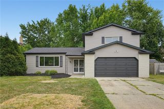 4796 Lindsey Lane, Richmond Heights, OH 44143