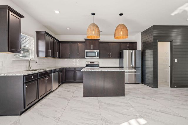 119 Spinnaker Drive, Fort Oglethorpe, GA 30742