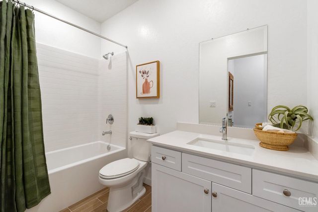 3238 Laurel Hill Lane, Shafter, CA 93263