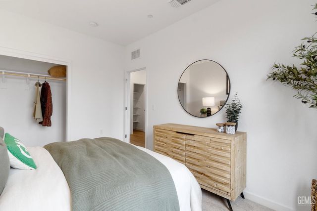 3238 Laurel Hill Lane, Shafter, CA 93263