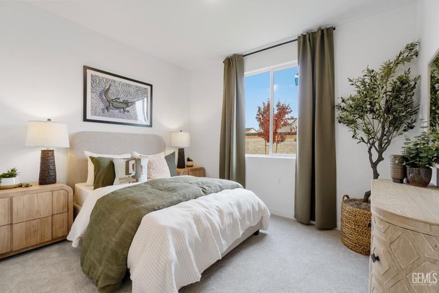 3238 Laurel Hill Lane, Shafter, CA 93263