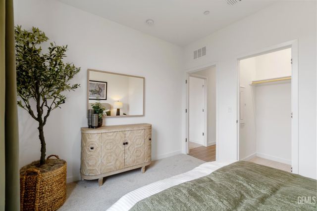 3238 Laurel Hill Lane, Shafter, CA 93263