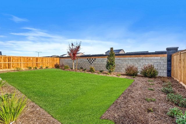 3238 Laurel Hill Lane, Shafter, CA 93263