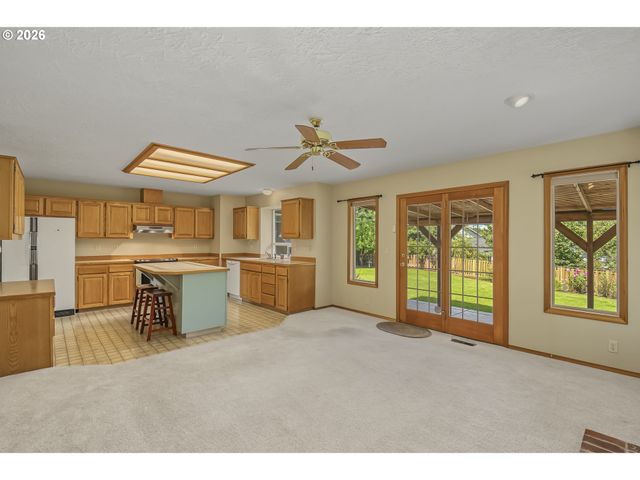 4435 Se 14TH St, Gresham, OR 97080