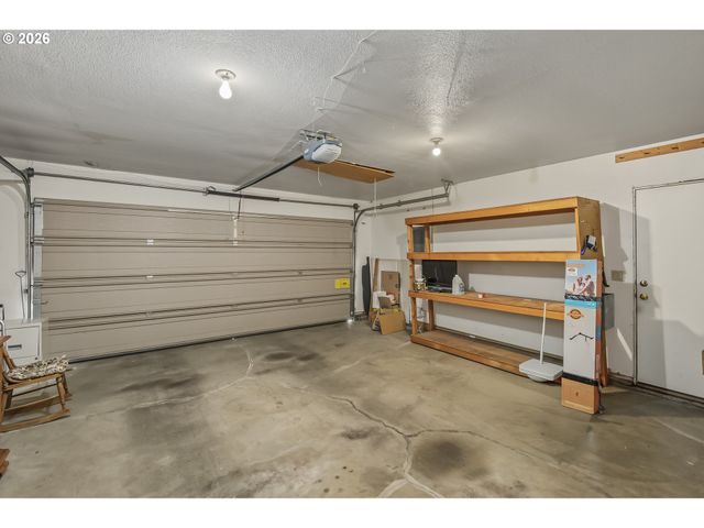 4435 Se 14TH St, Gresham, OR 97080