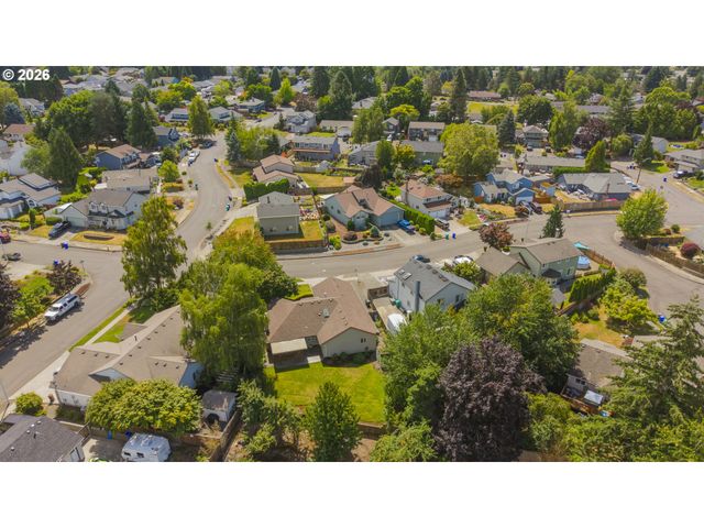 4435 Se 14TH St, Gresham, OR 97080