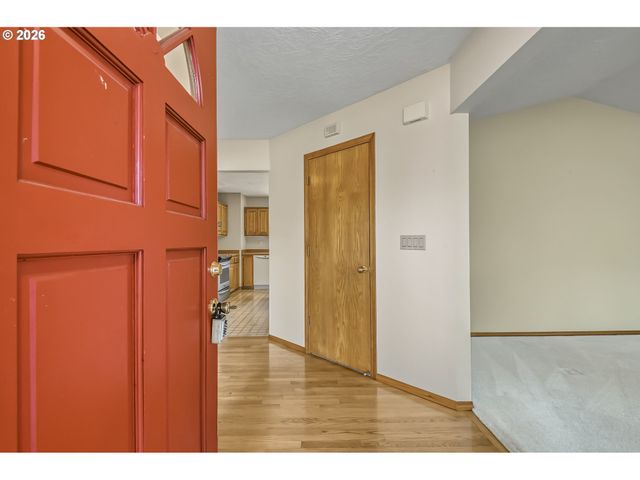 4435 Se 14TH St, Gresham, OR 97080