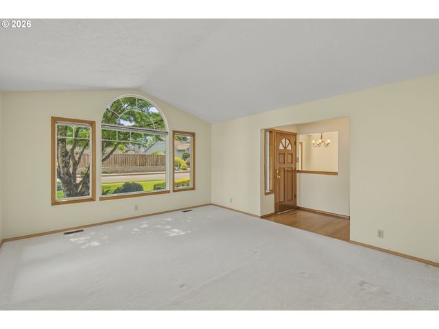 4435 Se 14TH St, Gresham, OR 97080