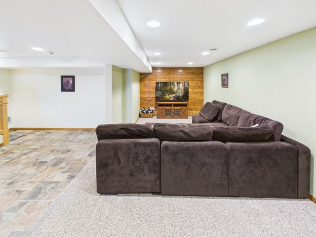 34235 County Road 9, Avon, MN 56310