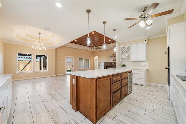7710 Bison Dr, Corpus Christi, TX 78414