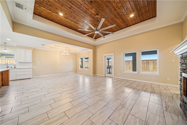 7710 Bison Dr, Corpus Christi, TX 78414