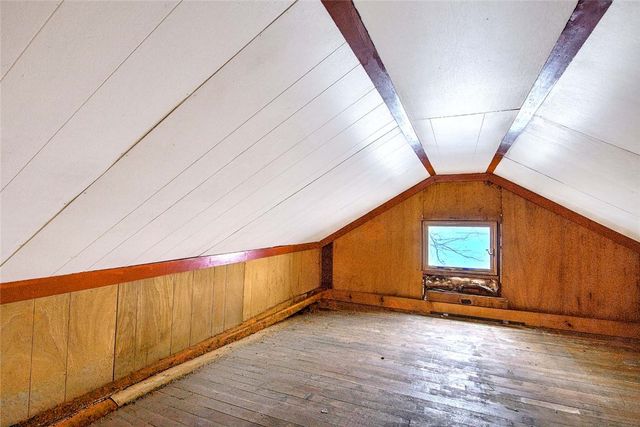 35 Hanson Road, Barrington, RI 02806