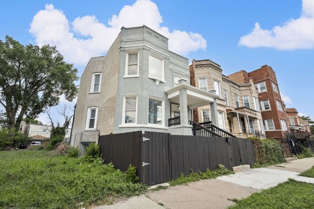 4322 W Jackson Boulevard, Chicago, IL 60624