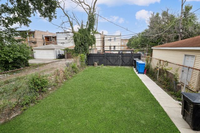 4322 W Jackson Boulevard, Chicago, IL 60624