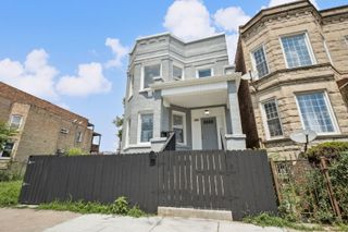 4322 W Jackson Boulevard, Chicago, IL 60624