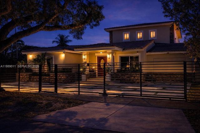 1700 Cleveland Rd, Miami Beach, FL 33141