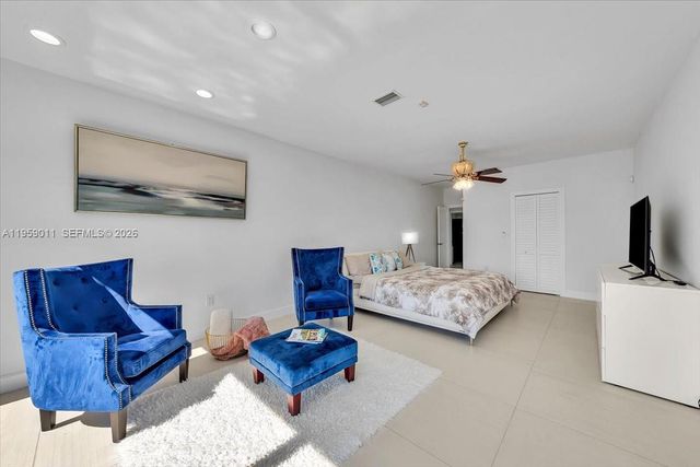 1700 Cleveland Rd, Miami Beach, FL 33141