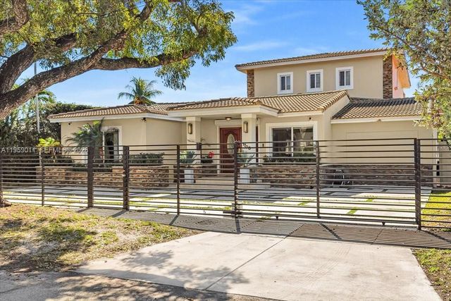 1700 Cleveland Rd, Miami Beach, FL 33141