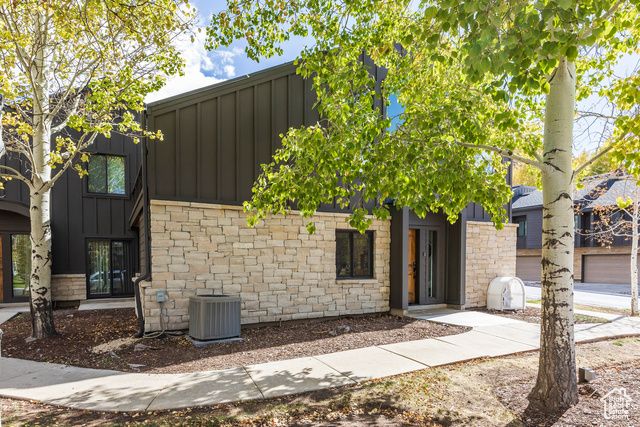 2385 GOOD TRUMP CT, Park City, UT 84060