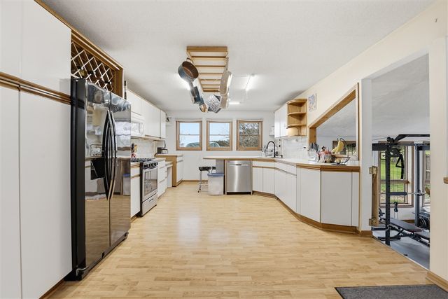 12686 Buchanan Road, Stanwood, MI 49346