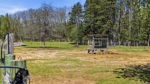12686 Buchanan Road, Stanwood, MI 49346