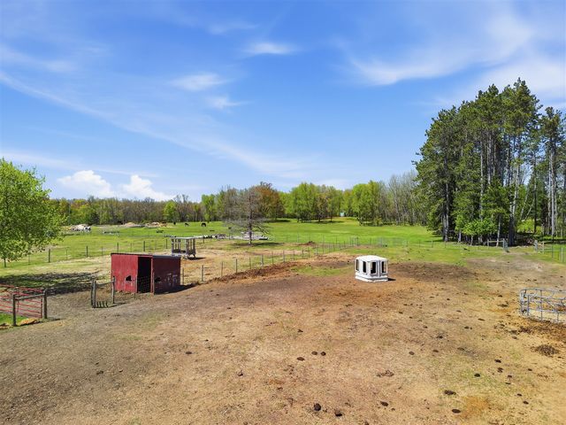 12686 Buchanan Road, Stanwood, MI 49346