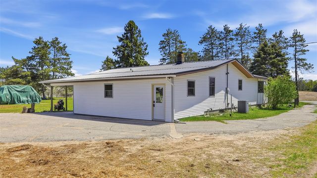 12686 Buchanan Road, Stanwood, MI 49346