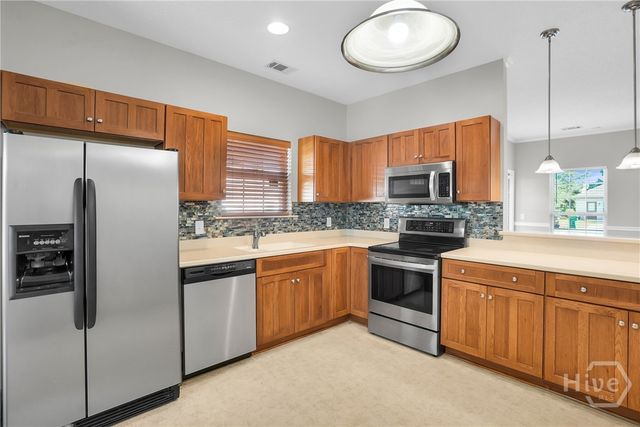 110 Coach House Square, Pooler, GA 31322