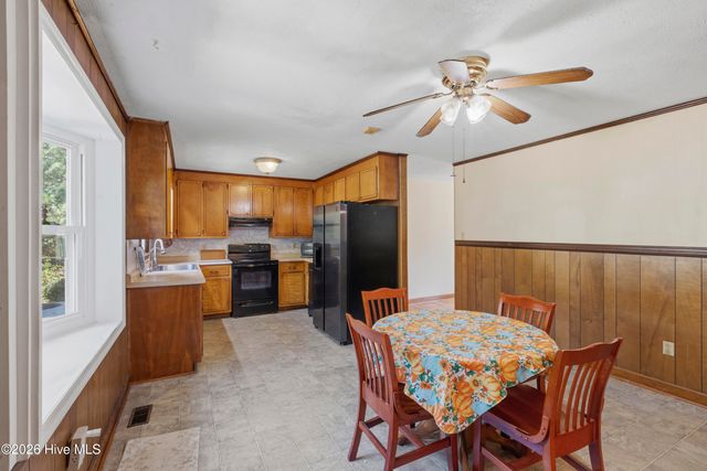 6947 Beaver Dam Road, Stedman, NC 28391
