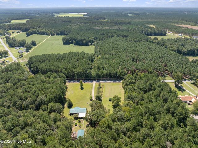 6947 Beaver Dam Road, Stedman, NC 28391