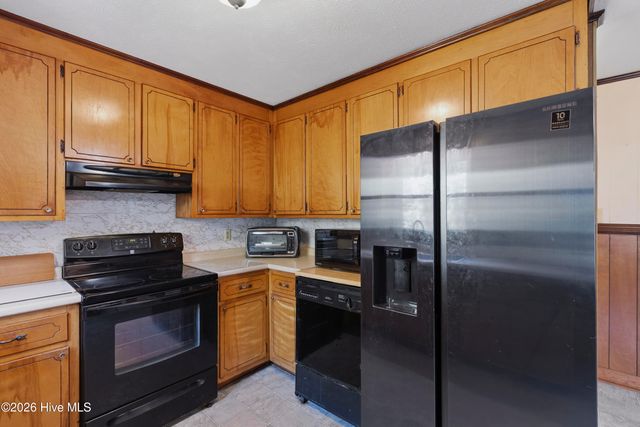 6947 Beaver Dam Road, Stedman, NC 28391