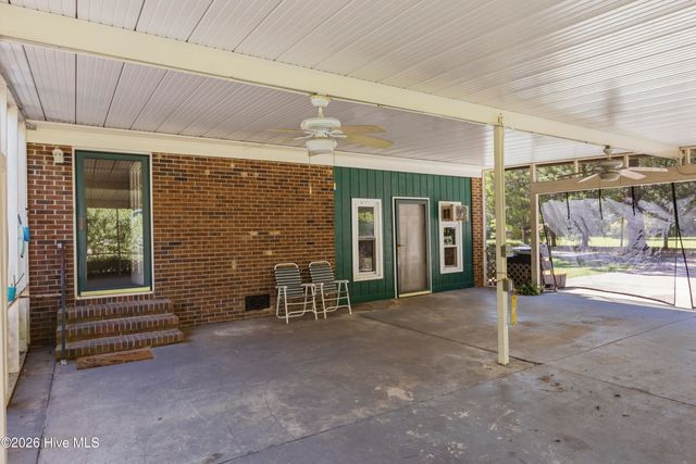 6947 Beaver Dam Road, Stedman, NC 28391