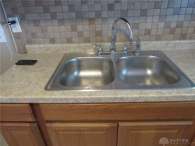2026 Russet Avenue, Kettering, OH 45420