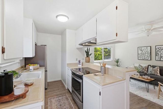 1400 Ruby Court 4, Capitola, CA 95010