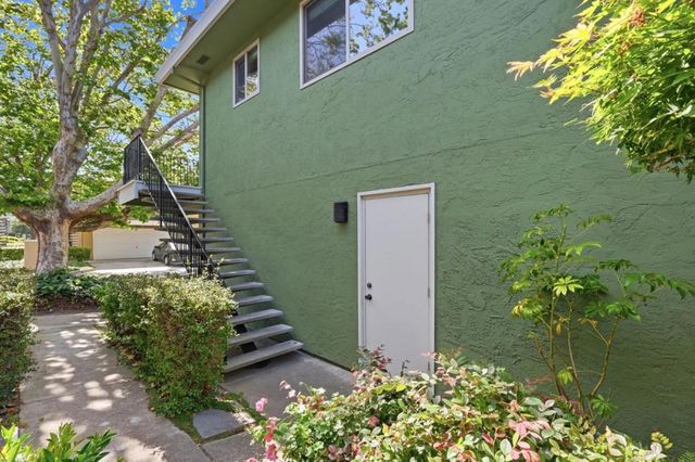 1400 Ruby Court 4, Capitola, CA 95010