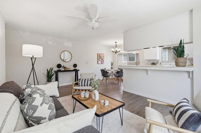 1400 Ruby Court 4, Capitola, CA 95010