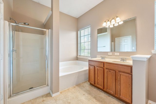 15440 Adlong Drive, Fort Worth, TX 76262