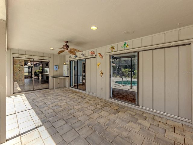 4361 WHISPERING WOODS PLACE, Sarasota, FL 34233
