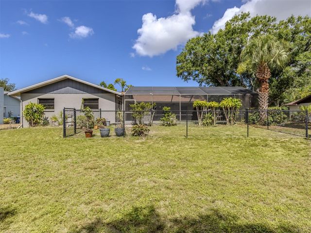 4361 WHISPERING WOODS PLACE, Sarasota, FL 34233