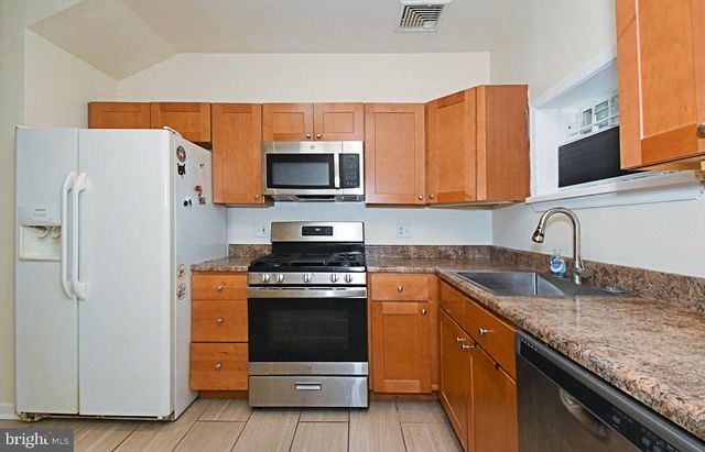 333 N HOLLY ST, Philadelphia, PA 19104