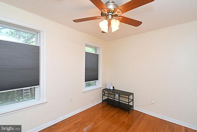 333 N HOLLY ST, Philadelphia, PA 19104