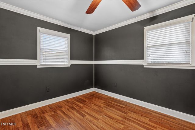 289 Brookside Lane, Bluff City, TN 37618