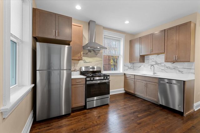 4351 N Bell Avenue 2R, Chicago, IL 60618