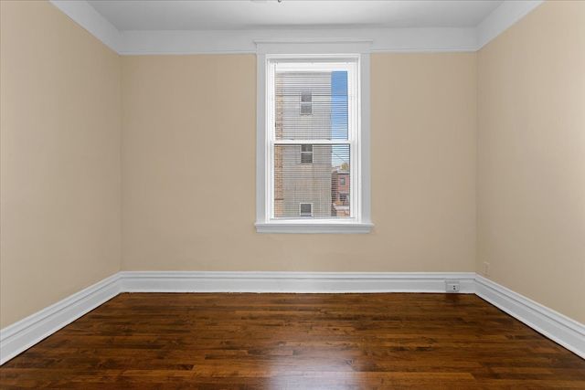 4351 N Bell Avenue 2R, Chicago, IL 60618