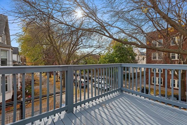 4351 N Bell Avenue 2R, Chicago, IL 60618