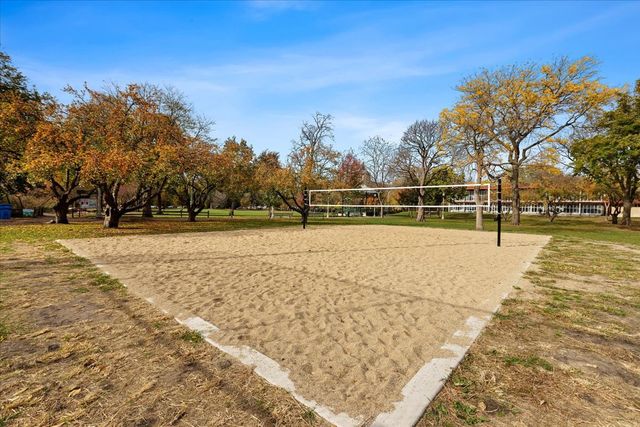 4351 N Bell Avenue 2R, Chicago, IL 60618