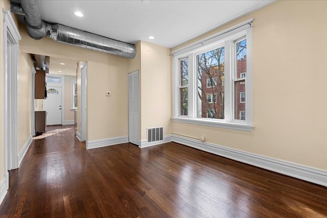 4351 N Bell Avenue 2R, Chicago, IL 60618
