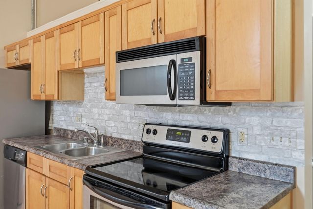 222 Bolivar Street 243, Lexington, KY 40508