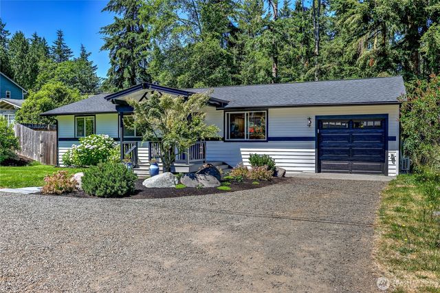 6726 NE Whidbey Drive, Hansville, WA 98340